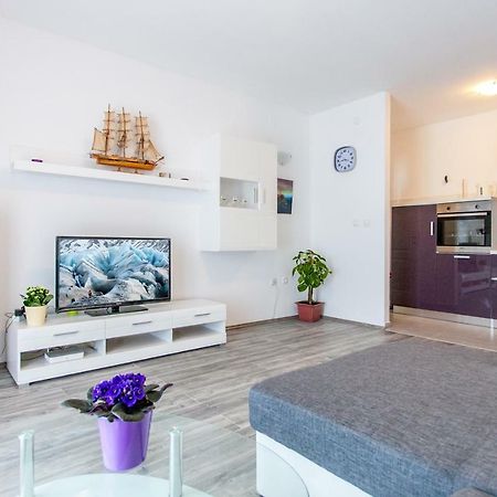Apartman Miami Podstrana Pokój zdjęcie