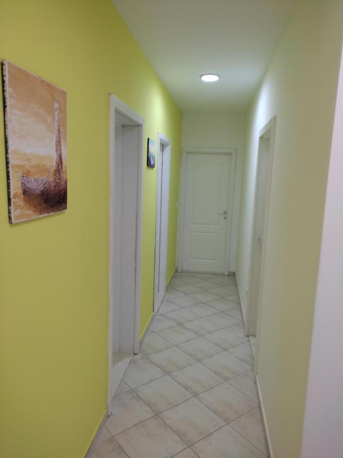 Apartman Miami Podstrana Zewnętrze zdjęcie